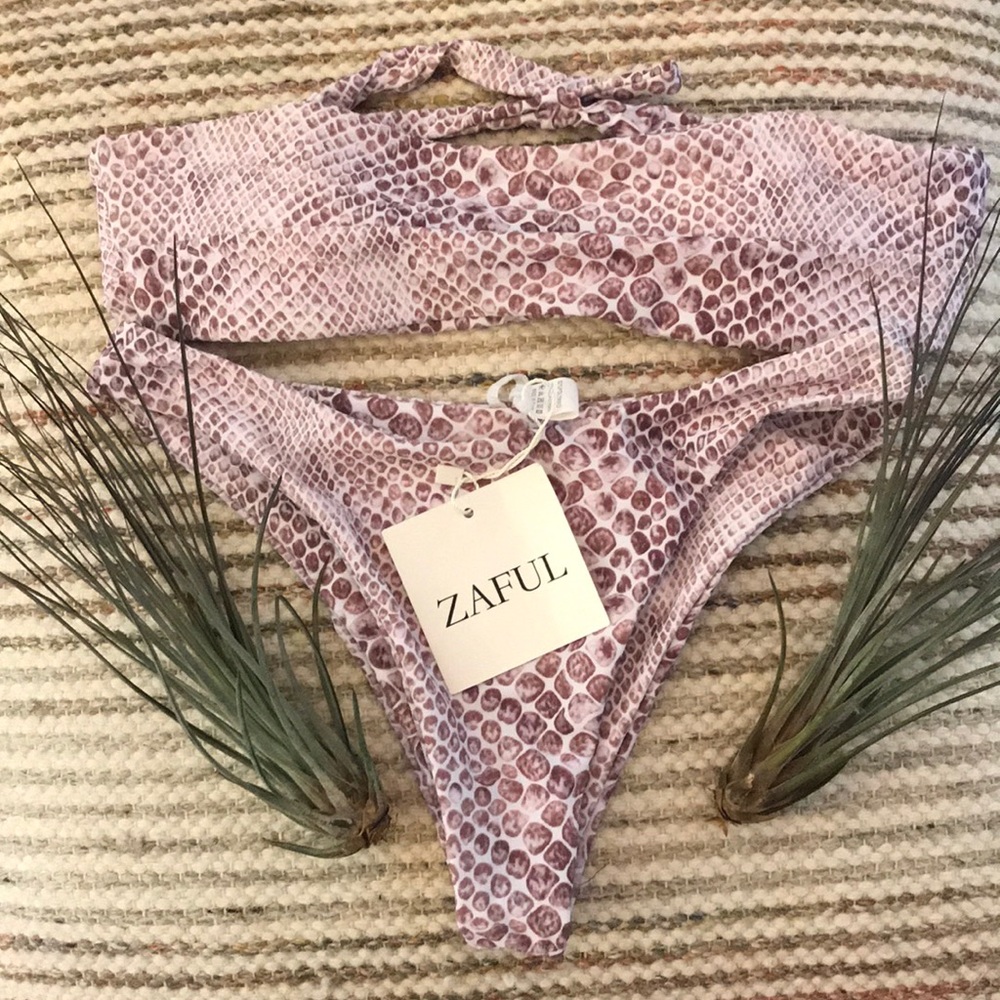 Snakeskin print bikini